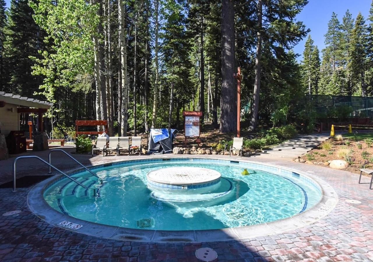 Cozy Northstar Village Condo Walk To Lifts 2 Full Ba Excellent Location Truckee Zewnętrze zdjęcie
