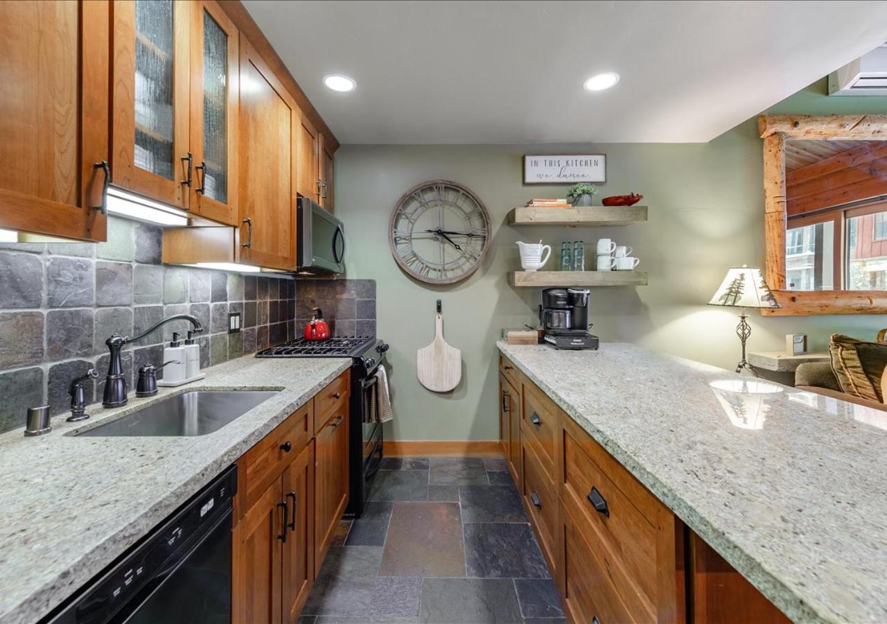 Cozy Northstar Village Condo Walk To Lifts 2 Full Ba Excellent Location Truckee Zewnętrze zdjęcie